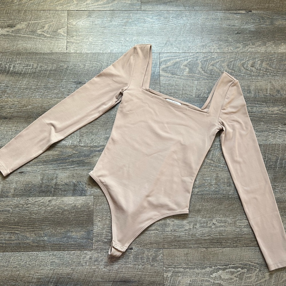 Babaton contour square neck bodysuit